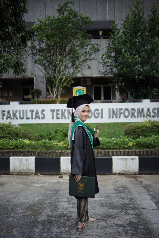 Reysha Irsyalina, S.Kom  "Beyond Dreams"